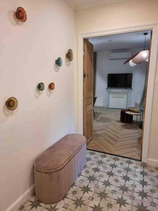 Appartement Au Coeur De La Ville 코테 외부 사진
