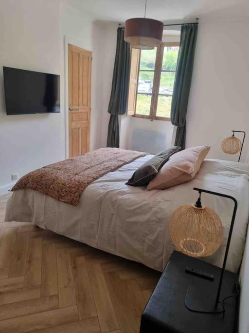 Appartement Au Coeur De La Ville 코테 외부 사진